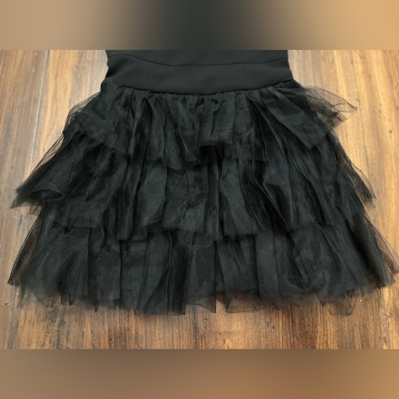 Likely Glynn Mini Dress Size 4 Black Tulle Ruffle Strapless Revolve Chic Party - Picture 9 of 15